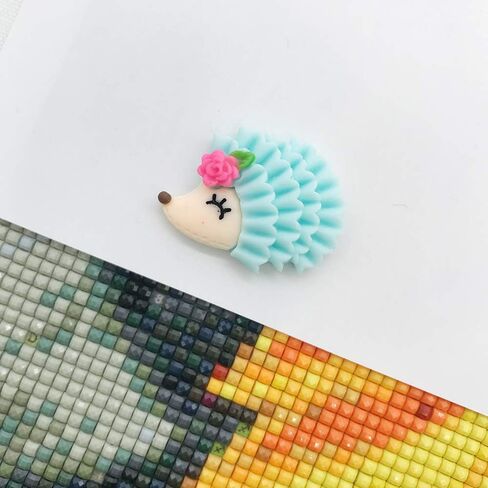 Diamond Painting Cover Minder 5PCS Hedgehog Magnet Cover Minders for Painting with Diamonds Paper Cover, for Adults Art Craft in Kuwait