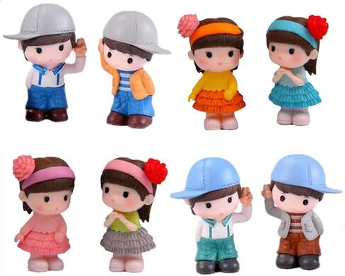 مجموعة العاب شخصيات لطيفة للاولاد والبنات مكونة من 8 قطع لتزيين الكيك in Kuwait