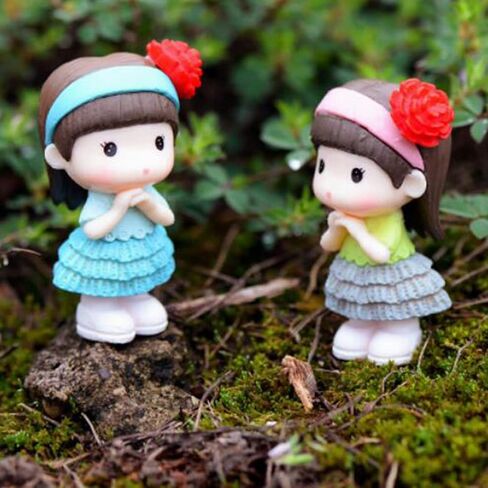 مجموعة العاب شخصيات لطيفة للاولاد والبنات مكونة من 8 قطع لتزيين الكيك in Kuwait