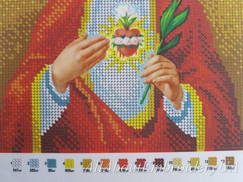 مجموعة تطريز خرز على شكل قلب مريم ايقونة دينية كاثوليكية ذاتية الصنع، اطقم نسيج مطرز بغرز متقاطعة من ماري العذراء مريم العذراء السيدة العذراء in Kuwait