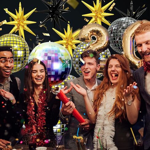 18 قطعة من ديكورات حفلات الديسكو بنمط السبعينيات والثمانينيات والتسعينيات، بالونات كرة ديسكو رباعية الابعاد بمراة معدنية، بالونات فويل على شكل نجمة متفجرة، بالونات مايلر مخروط النجوم الذهبية والسوداء in Kuwait