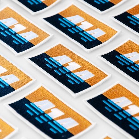 رقعة مطرزة بالمكواكي عليها علم ميلواكي 414 شخصًا in Kuwait