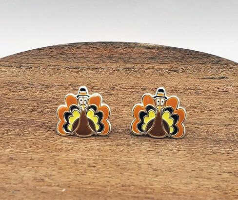 KIWI DAISY Hypoallergenic Sterling Silver Turkey Stud Earrings in Saudi Arabia