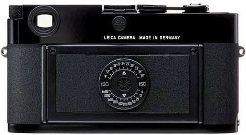 Leica MP 0.72 Rangefinder Camera (10302) + Corel Photo Software + Bag + Flex Tripod + Cleaning Kit in Saudi Arabia