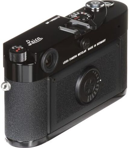 Leica MP 0.72 Rangefinder Camera (10302) + Corel Photo Software + Bag + Flex Tripod + Cleaning Kit in Saudi Arabia
