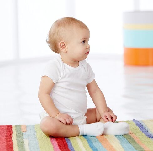 بنطلون Gerber للفتيات الرضع مقاوم للماء من قطعتين in Kuwait