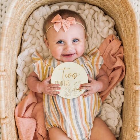 Winnie Baby Monthly Milestone Marker Discs Baby Announcement Sign Newborn Sign For Photo Prop Baby Shower Nursery Gift（16PCS） in Kuwait