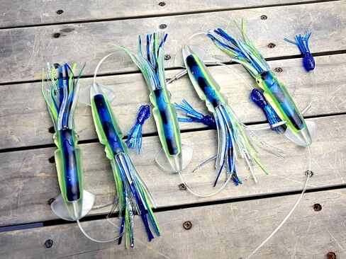 لعبة Squidnation Pakula سمكة بطول 8 بوصات ذيل طويل مرن لصيد الأسماك بسلسلة ديزي التونا والمارلين من Lobo Lures in Kuwait