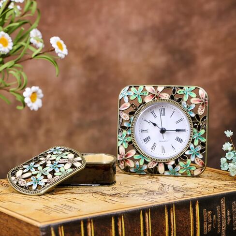 ساعة طاولة صغيرة مزخرفة من Pewery، ساعة تناظرية معدنية عتيقة صامتة كوارتز تعمل بالبطارية على سطح الطاولة لرف ديكور غرفة المعيشة in Kuwait