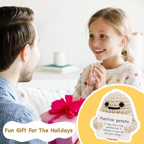 لعبة بطاطس إيجابية صغيرة مضحكة، لعبة محبوكة مقاس 7.62 سم ​​مع بطاقة رائعة من الصوفية الملهمة اللطيفة، دمية كروشيه بطاطس لطيفة للبهجة الاحتفالية، هدايا الأصدقاء، ديكور عيد الميلاد، لحظات مشجعة in Kuwait