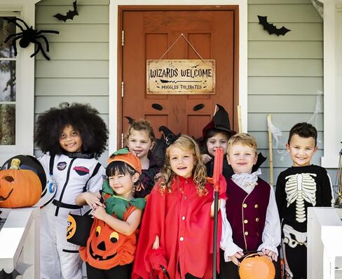 لافتة باب من دي 4 دريم ويزاردز بعبارة Welcome Muggles Tolerated مقاس 11.8×5.9 انش بتصميم عتيق للتعليق على الحائط لديكور المنزل والاماكن الداخلية والخارجية in Kuwait