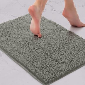 LuxUrux Bath Mat, Extra-Soft Plush Non-Slip Bathroom Rug, Luxury Chenille Microfiber Material, Super Absorbent Shaggy Bath Rug. Machine Wash & Dry (17 x 24, Light Grey) in Kuwait