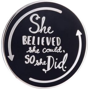 لقد آمنت GuDeKe أنها تستطيع أن تفعل ذلك، فهي تصنع دبوس المينا لتمكين النساء من هدايا التخرج in Kuwait