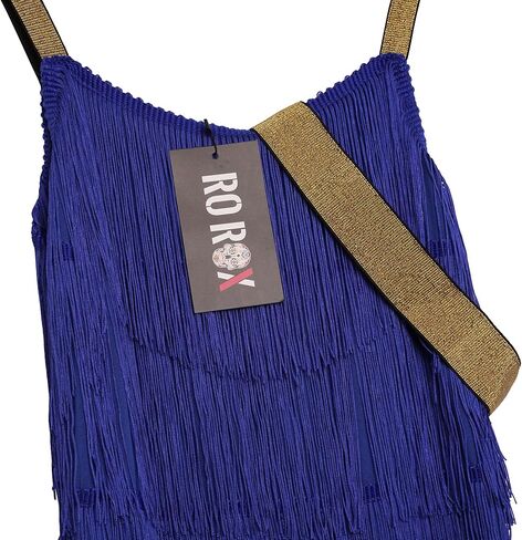 رو روكس زي غاتسبي العظيم التنكري لحفلات الكوكتيل وشراشيب من عشرينيات القرن الماضي مع شريط رأس in Kuwait