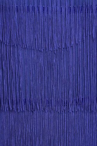 رو روكس زي غاتسبي العظيم التنكري لحفلات الكوكتيل وشراشيب من عشرينيات القرن الماضي مع شريط رأس in Kuwait