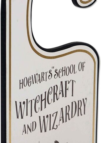 Open Road Brands Disney Hocus Pocus شماعة باب خشبية قابلة للعكس على الوجهين - ديكور مرح للهالوين in Kuwait