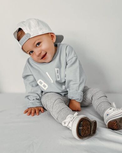 BeQeuewll Baby Boy St Patricks Day Outfit Long Sleeve Lucky Charm Sweatshirt Jogger Pants 2Pcs Set Boys Baby Toddler Outfits in Saudi Arabia