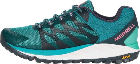 حذاء المشي النسائي من Merrell Fisherman، مقاس 11 AU in Kuwait