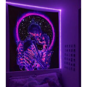 Manicer Blacklight Skull Tapestry، The Kissing Lovers Tapestry UV رد الفعل Trippy Neon Tapestry يتوهج في خلفية الحفلات المظلمة، هيكل عظمي جدار الفن لغرفة النوم وغرفة المعيشة - 51.2 "× 59.1" in Kuwait