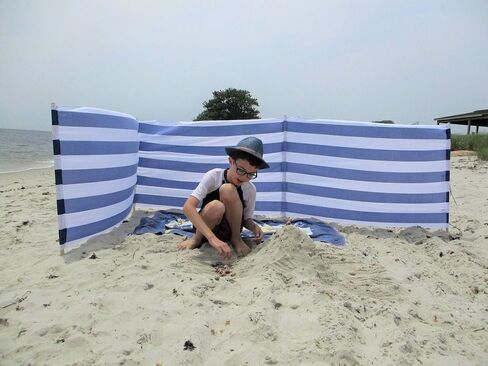 13 ft Beach Windscreen Privacy Wind Blocker + Free Bag and Mallet Made in Europe in Saudi Arabia