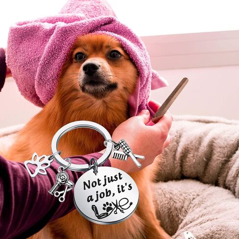 ENSIANTH Dog Groomer Keychain Keychain Pet Groomer Gift ليست مجرد وظيفة، إنها حب مخلب طباعة Love Charm Keychain هدية للحيوانات الأليفة Groomer Dog مصفف شعر in Kuwait