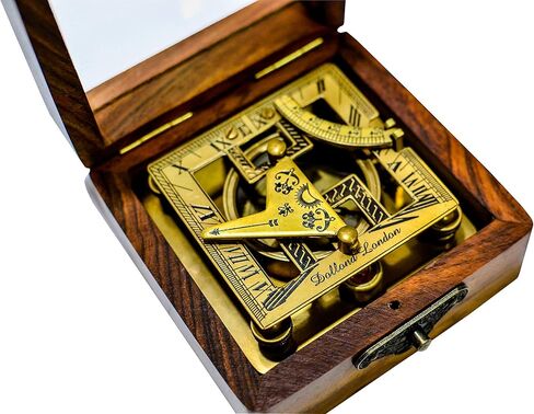 بوصلة شمسية ثقيلة من النحاس العتيق من SAILOR'S ART in Saudi Arabia