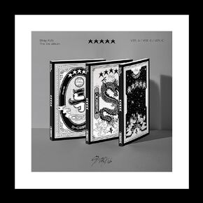 Stray Kids 5-STAR, The 3rd Album, CD + Photo Book + Mini Poster on Pack + Photo Card (Digipack 8 Version Set (Bangchan + Leeknow + Changbin + Hyunjin + Han + Felix + Seungmin + I.N))