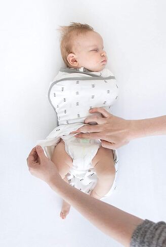 كيس قماط انتقالي رائع للأطفال مع أذرع وأكمام نصف طول وأساور قفازات، دب صغير، استرليني، متوسط، 3-6 أشهر (الفائز بجائزة اختيارات الآباء، انتقال سهل مع نوم أفضل) in Kuwait