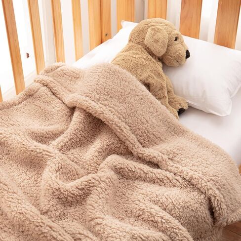 بطانية أطفال من الصوف من بيرتي شيربا للأولاد والبنات | بطانيات قطيفة لاستقبال القماط فائقة النعومة ودافئة وخفيفة الوزن ومسامية لعربة الأطفال الرضع - مقاس 33 بوصة × 43 بوصة، رمادي داكن in Kuwait