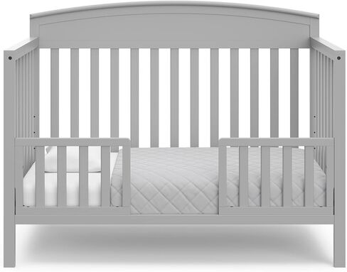 سرير أطفال Graco Benton 5 في 1 قابل للتحويل مع درج (أسود) - يتحول من سرير أطفال إلى سرير طفل صغير، سرير نهاري وسرير كامل الحجم، يناسب مرتبة سرير أطفال قياسية كاملة الحجم، قاعدة دعم مرتبة قابلة للتعديل in Kuwait