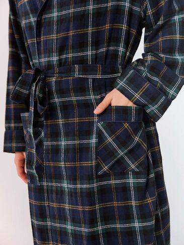 SIORO Mens Robe Flannel Cotton Plaid Bathrobe Soft Shawl Collar Loungewear in Kuwait