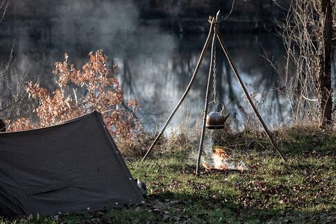 PWPAM Camping Tripod Board with Adjustable Chain for Suspending Pots over Fire for Cooking By Turning Branches into Campfire Tripod, Perfect Outdoor Campfire Cooking Equipment in Saudi Arabia