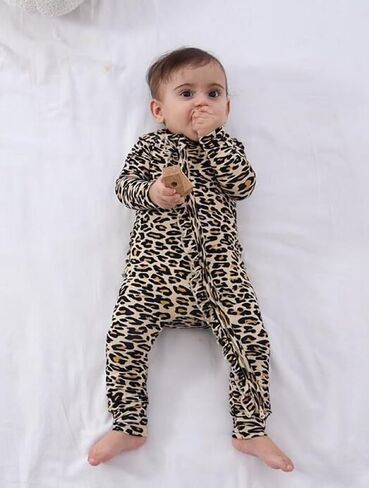 GUISBY Rayon Baby Long Sleeve Footless Rompers, 2 Way Zipper with Ruffle Sleepers 0-24 Months in Saudi Arabia