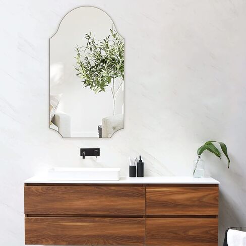 مراة مكياج للحائط مقاس 20 × 36 انش لتزيين غرفة المعيشة والحمام وغرفة النوم in Kuwait