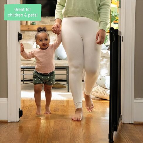 سلم سمر إنفانت الفاخر سهل لتأمين بوابة الحيوانات الأليفة والطفل الآمنة، عرض 30 - 48 بوصة، طول 32 بوصة، سهل التركيب على الحائط أو الدرابزين في المدخل أو الدرج، حامل الأجهزة، إغلاق تلقائي من خلال الباب من خشب البلوط in Kuwait