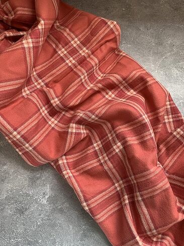 Leyl&Ari Flannel Blanket (Sage), 100% Organic Cotton Premium Quality Soft Plaid Receiving Wrap for Infant & Newborn, Gender Neutral Baby Essential Accessories Made in The USA in Kuwait