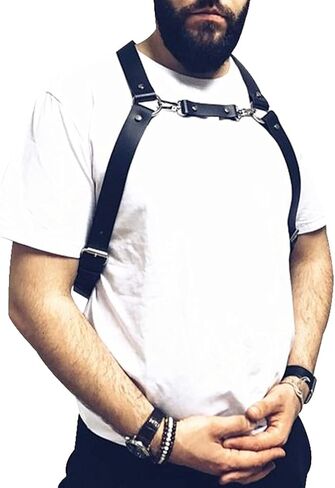 حزام صدر من الجلد الصناعي للرجال مع حمالات سوداء مع إبزيم وحلقات معدنية على شكل حرف O in Kuwait