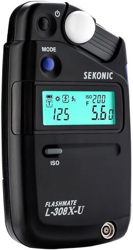 جهاز قياس الضوء الرقمي Flashmate L-308X-U من Sekonic - متعدد الاستخدامات للتصوير الفوتوغرافي والسينمائي مع بطاريات باناسونيك AA in Kuwait