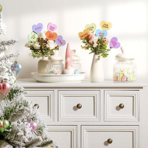 باني كوروس مجموعة ديكور عيد الحب، 12 قطعة من اعواد تزيين عيد الحب، اعواد خشبية ريفية على شكل قلب وبخاخات لتزيين عيد الحب لتزيين المنزل والمزهريات وعيد الحب in Kuwait