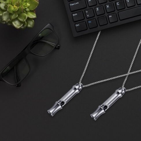 صفارة طوارئ من فروتين، صفارات نجاة من التيتانيوم 120 ديسيبل مع سلسلة مفاتيح بحبل قصير للمشي لمسافات طويلة والتخييم والصيد وركوب القوارب وتدريب الكلاب، قلادة صفارة صغيرة لإنقاذ الحياة in Kuwait