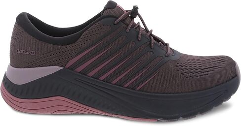 أحذية Dansko Penni الرياضية للمشي للنساء - أحذية مشي مريحة ومسامية مع دعم للقوس - أحذية رياضية مقاومة للبقع مع نعل خارجي مطاطي خفيف الوزن - رائعة للعاملين في مجال الرعاية الصحية in Kuwait