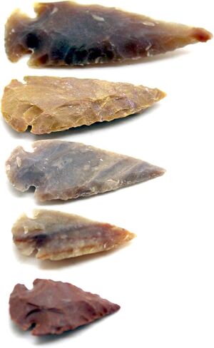 Crystalo - Set of 25 Indian Arrowheads Agate New Replica 2 to 2 1/2 Inch Long in Kuwait