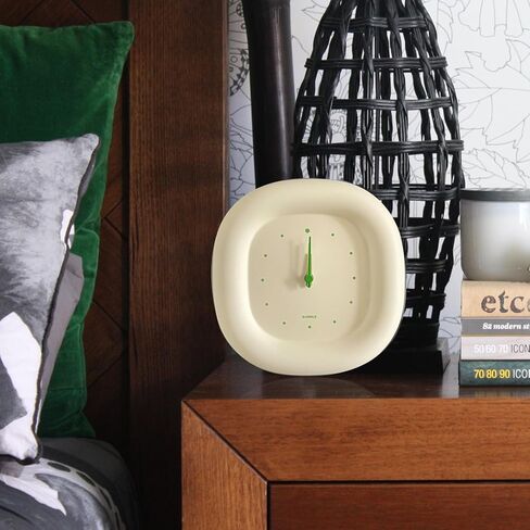 ليوانج ساعة حائط بتصميم فقاعات لطيفة، ساعة صامتة لغرفة المنزل وغرفة نوم الاطفال وديكور المكتب، اخضر فاتح in Kuwait