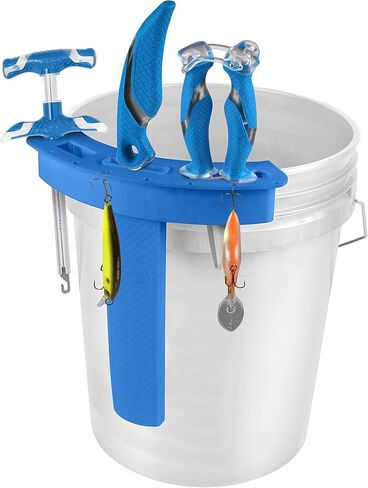 كودا "بي تي سي"، دلو تاكل سنتر - يعمل مع دلاء سعة 5 جالون. (دلو وادوات وطعوم غير متضمنة) ازرق in Kuwait