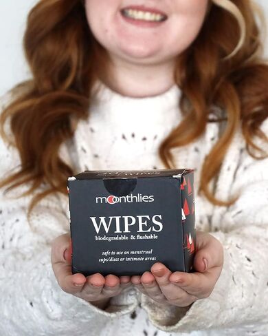 MOONTHLIES Menstrual Cup Wipes, Individually Wrapped Wipe For On The Go Cleaning of Menstrual Discs (30 Count Box of Wipes) in Kuwait