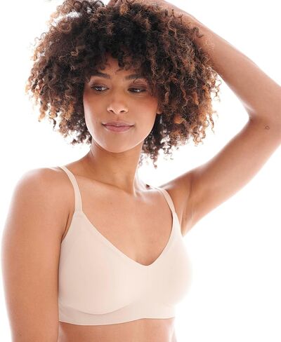 حمالة صدر لاسلكية من Floatley to The T-shirt للنساء، حمالة صدر ناعمة حريرية لتنعيم الظهر اليومي مع وسادات قابلة للإزالة in Kuwait