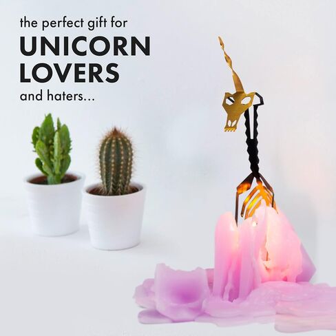 شمعة PyroPet Einar Unicorn (أبيض، معطرة) - هيكل عظمي معدني | ديكور الهالوين | هدية لمحبي يونيكورن | حرق لمدة 16 ساعة | 5.1 × 2.6 × 8 بوصة in Kuwait