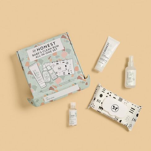 مجموعة هدايا The Honest Company Babe's Clean Bum | الحفاضات + مستلزمات حديثي الولادة | 99% مناديل مبللة بالماء (60 قيراط)، كريم طفح الحفاضات (2.5 أونصة)، حفاضات نظيفة واعية (مقاس 1، 7 قيراط) in Kuwait