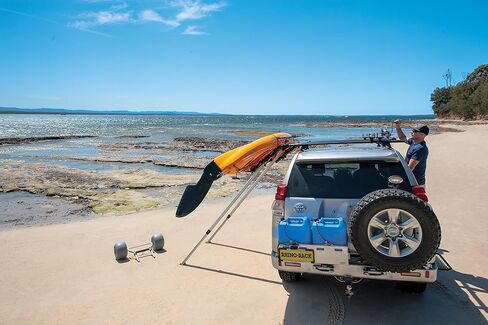 Rhino-Rack Nautic Kayak Lifter with Manual Winch in Kuwait