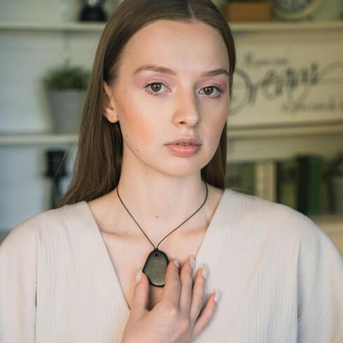 Karelian Heritage Shungite Stone Necklace | Round Shungite Pendant Amulet | Authentic Shungite Jewelry | Shungite Protection Necklace Shield | Crystal Healing Necklace for Meditation in Kuwait